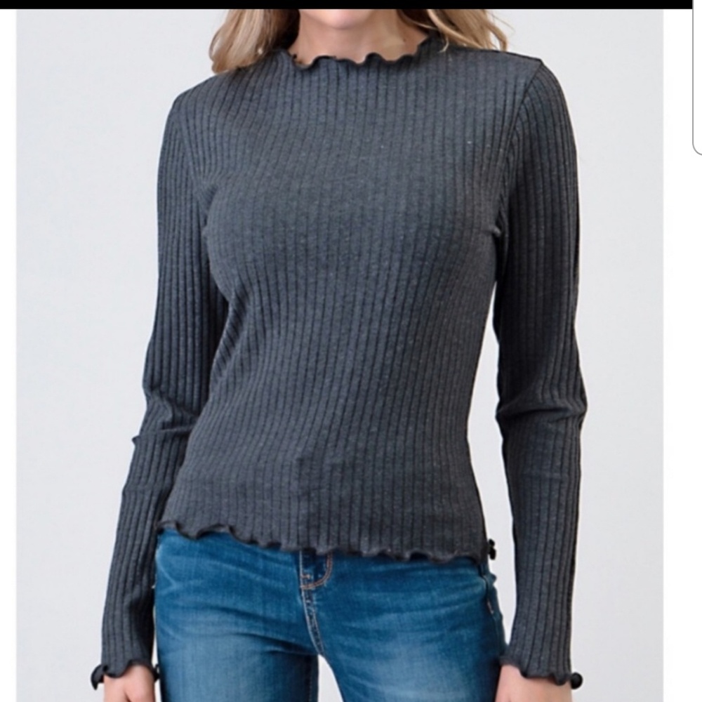 Heart hip ribbed knit long tee